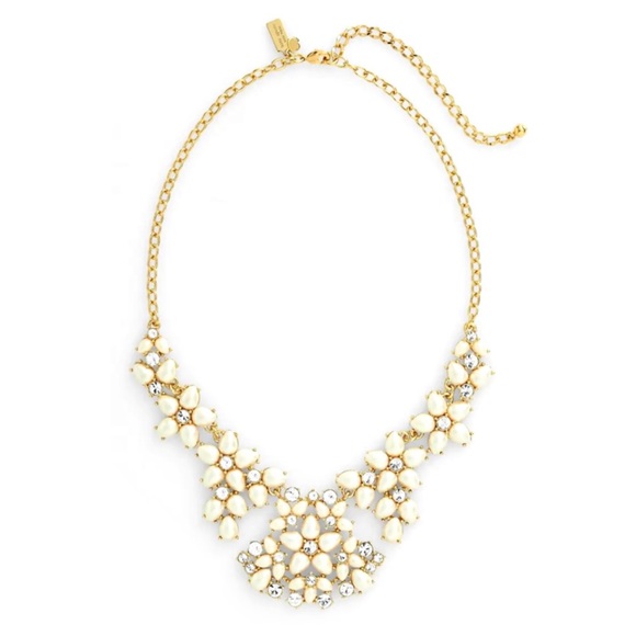 KATE SPADE • Mini Bouquet Pearl Statement Bib Necklace - Picture 3 of 4